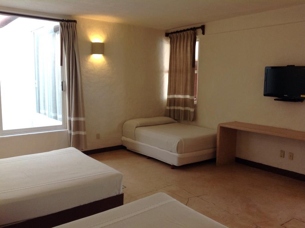 Hotel Plaza タンゴルンダ エクステリア 写真