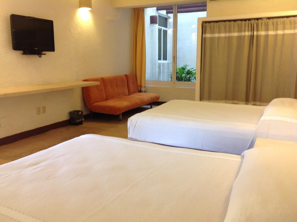 Hotel Plaza タンゴルンダ エクステリア 写真
