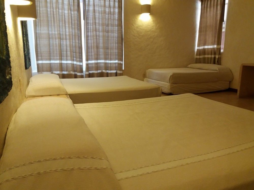 Hotel Plaza タンゴルンダ エクステリア 写真